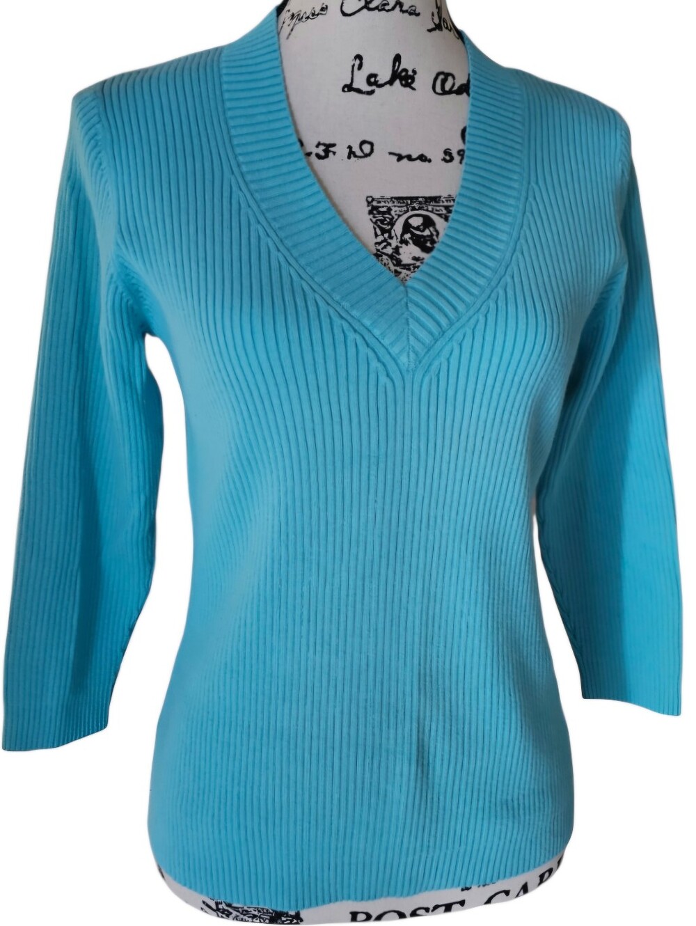 St. John's Bay Ribbed V-Neck Sweater in Aqua